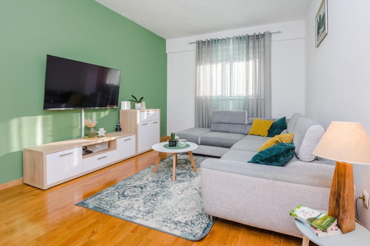 Apartment R&d *